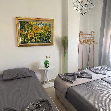 Dengu Luxury Beachfront Sea View דורס